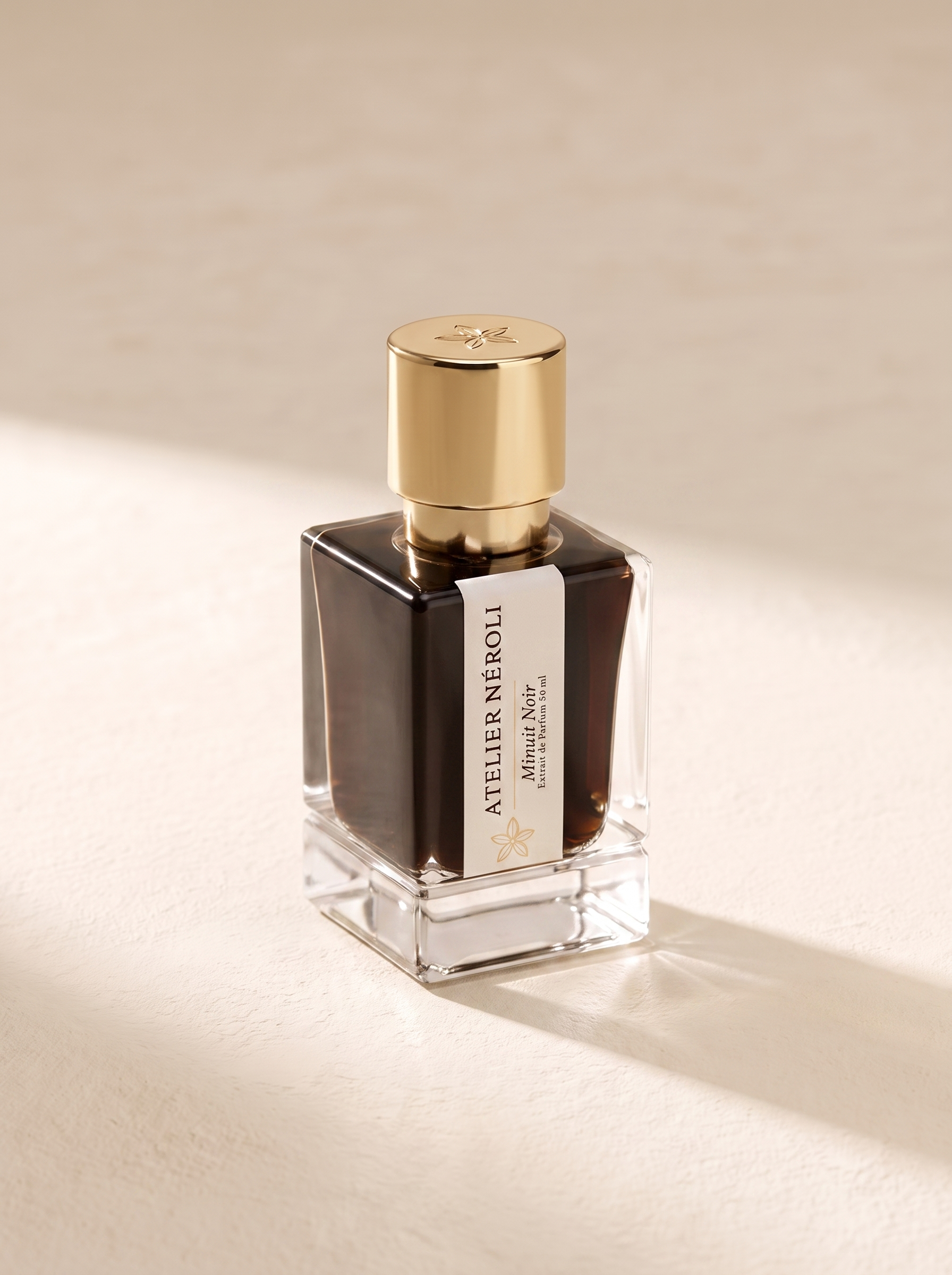 Parfum Minuit Noir — flacon Atelier Neroli